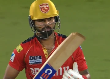 “आईपीएल 2026 में पंजाब किंग्स के कप्तान श्रेयस अय्यरपर 12 लाख का जुर्माना