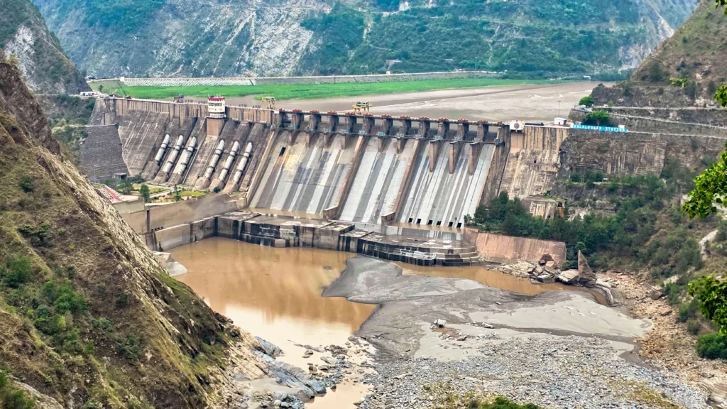 Baglihar Dam on Chenab River in Jammu Kashmir amid Indus Waters Treaty dispute between India and Pakistan