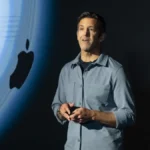 जॉन टर्नस एप्पल के नए CEO और टिम कुक एग्जीक्यूटिव चेयरमैन