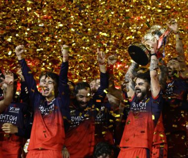 RCB VS GT Final: Virat Kohli celebrates after Royal Challengers Bengaluru defeated Gujarat Titans in the IPL 2026 Final.